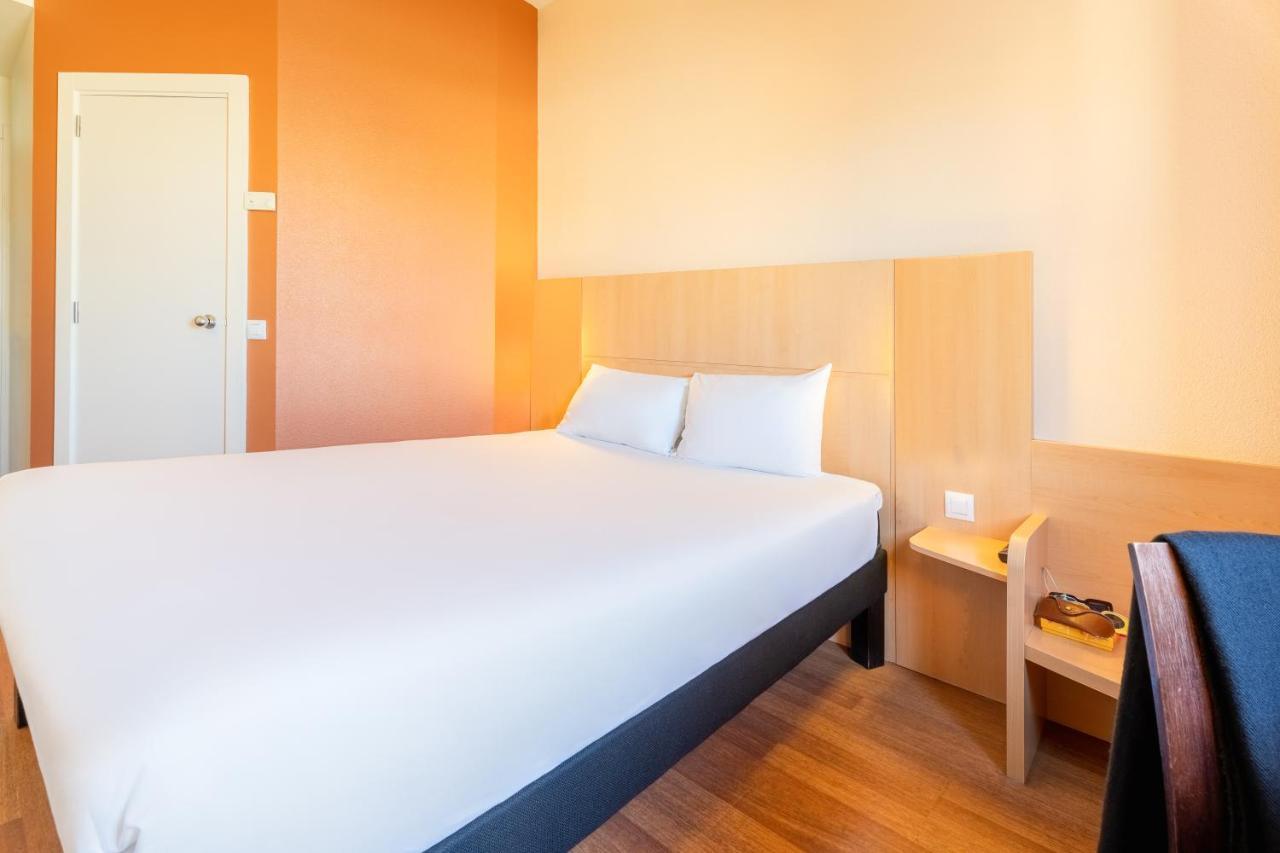 Ibis Madrid Calle Alcala Exterior photo