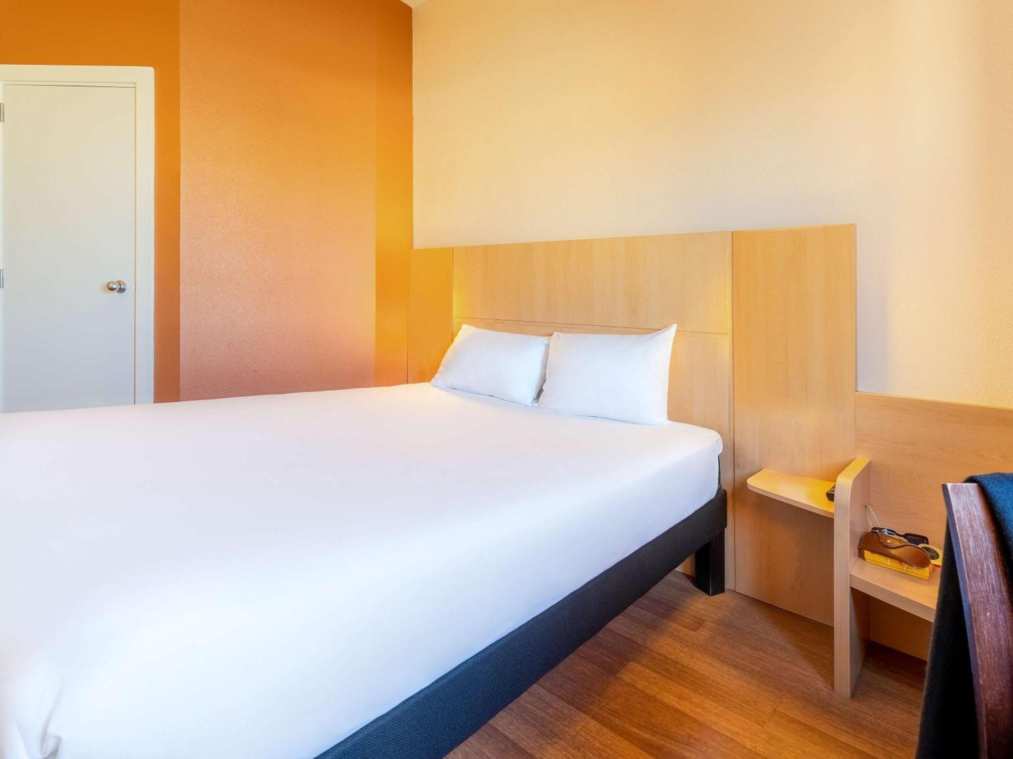 Ibis Madrid Calle Alcala Exterior photo